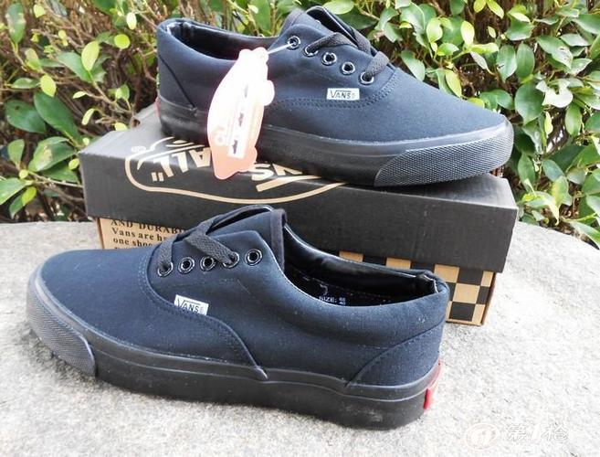 萬斯帆布鞋男鞋女鞋經(jīng)典款休閑鞋運(yùn)動(dòng)鞋工廠訂單批發(fā)一件代發(fā)