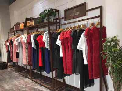 杭州阿爾巴卡品牌貨源尾貨批發(fā)精品庫存女裝折扣供應